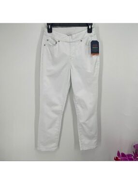 $79 Jag Jeans Pull on Slims White
